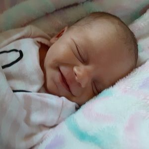 Meet your Posher, Leigha